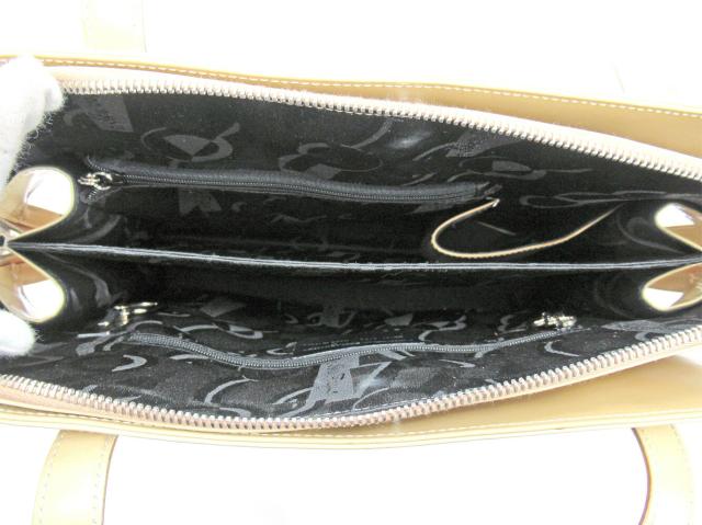 サルヴァトーレフェラガモ Salvatore Ferragamo ショルダーバッグガンチーニ ベージュ レディース 中古_5
