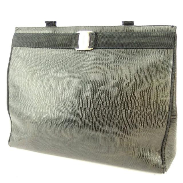 【BIGお買い物ラリー★30%OFFセール中】サルヴァトーレフェラガモ Salvatore Ferragamo トートバッグヴァラ リザード調 ブラック ゴールド レディース 中古