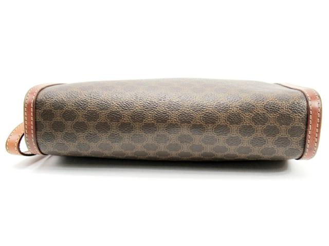 【30％OFF★土日ひと休み大売り出し】セリーヌ CELINE クラッチバッグマカダム 赤銅色 レディース 中古