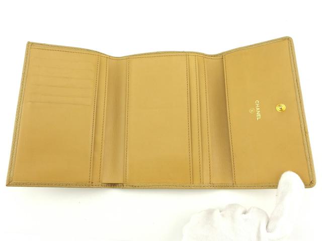 シャネル CHANEL 三つ折り財布ココマーク オールドシャネル ベージュ
