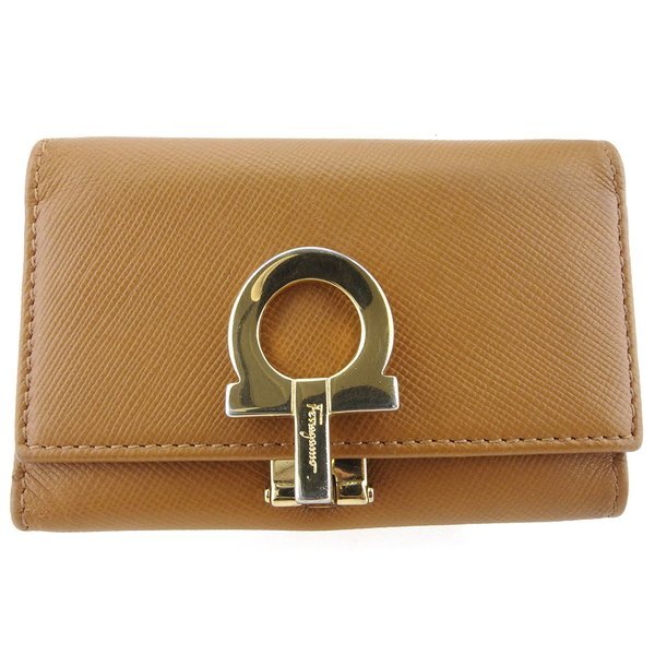 【BIGお買い物ラリー★30%OFFセール中】サルヴァトーレフェラガモ Salvatore Ferragamo キーケースガンチーニ ライトブラウン ゴールド レディース 中古