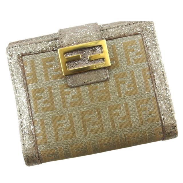【BIGお買い物ラリー★30%OFFセール中】フェンディ FENDI 二つ折り財布ズッキーノ グリッター ベージュ シルバー ピンク ゴールド レディース 中古