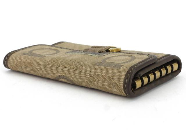 サルヴァトーレフェラガモ Salvatore Ferragamo キーケースガンチーニ