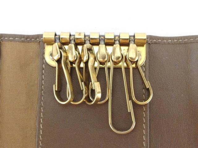 サルヴァトーレフェラガモ Salvatore Ferragamo キーケースガンチーニ