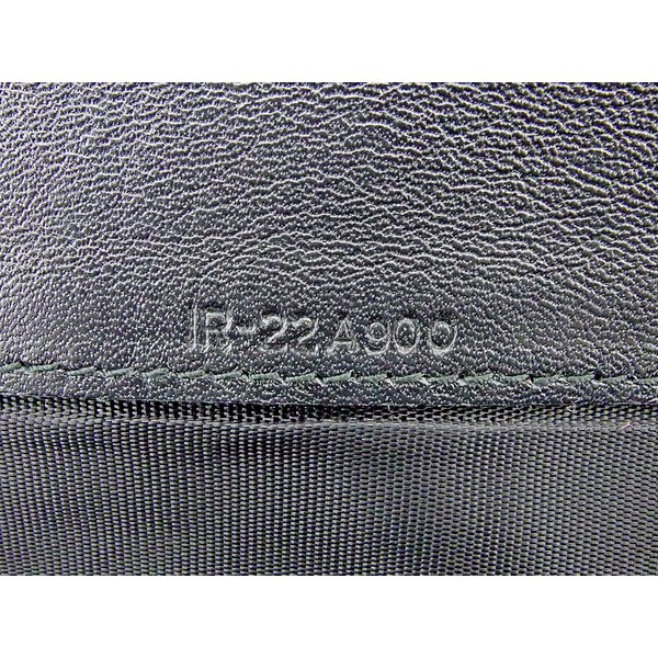 【週末タイムSALE★30%OFF】サルヴァトーレフェラガモ Salvatore Ferragamo 長財布ヴァラリボン ブラック シルバー レディース 中古