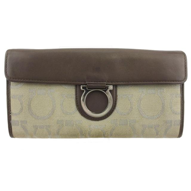 【BIGお買い物ラリー★30%OFFセール中】サルヴァトーレフェラガモ Salvatore Ferragamo 長財布ガンチーニ ベージュ ブラウン シルバー レディース 中古