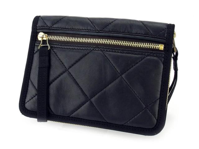 【30％OFF★土日ひと休み大売り出し】ランバン LANVIN クラッチバッグキルティング ウォレット 紙入れ 黒いこと ゴールド レディース 中古