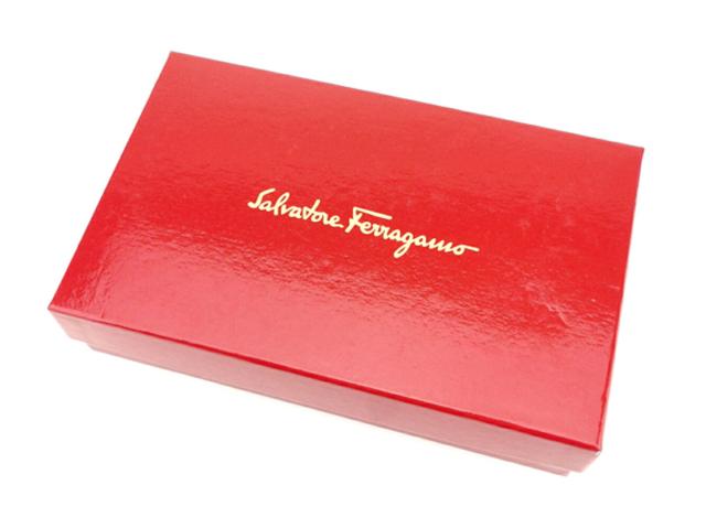 サルヴァトーレフェラガモ Salvatore Ferragamo 長財布ガンチーニ ブラック レディース 中古_8
