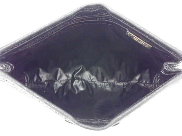 【30％OFF★土日ひと休み大売り出し】マリオ・ヴァレンティノ MARIO VALENTINO クラッチペダル御徒面子V見澄ます 黒いこと しろがね色 レディース 中古