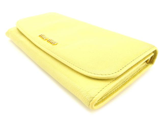 【週末タイムSALE★30%OFF】ミュウミュウ MIUMIU 長財布ロゴ イエロー ゴールド レディース 中古