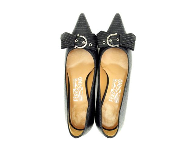 【30％OFF★週末タイムセール】サルヴァトーレフェラガモ Salvatore Ferragamo パンプスリボンモチーフ #5 ブラック レディース 中古_1