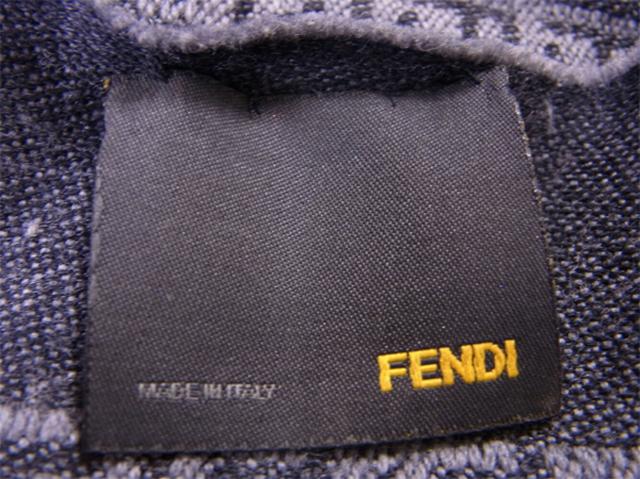 【30％OFF★週末タイムセール】フェンディ FENDI マフラーズッキーノ ストール グレー 灰色 ブラック レッド レディース 中古_5