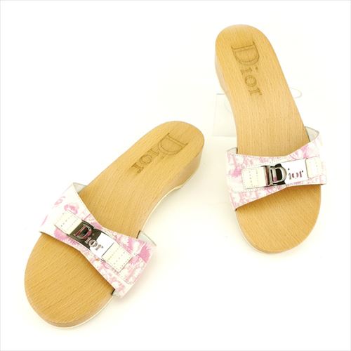 【BIGお買い物ラリー★30%OFFセール中】ディオール Dior サンダルトロッター＆フラワー ♯36ハーフ ロゴプレート ホワイト 白 ピンク シルバー ベージュ レディース 中古