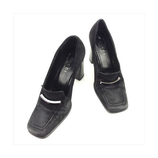 【BIGお買い物ラリー★30%OFFセール中】グッチ GUCCI パンプスロゴプレート ♯35ハーフC チャンキーヒール ブラック シルバー レディース 中古