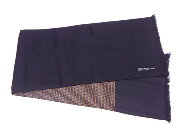 【30％OFF★週末タイムSALE】エルメス HERMES マフラープリント リバーシブル ブラック ベージュ グレー 灰色 レディース 中古_4