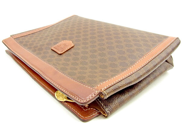 【30％OFF★土日ひと休み大売り出し】セリーヌ CELINE クラッチバッグマカダム 赤銅色 レディース 中古