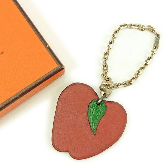 【BIGお買い物ラリー★30%OFFセール中】エルメス HERMES キーホルダーリンゴモチーフ ボルドー×シルバー レディース 中古