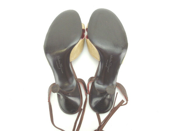 【30％OFF★週末タイムSALE】サルヴァトーレフェラガモ Salvatore Ferragamo サンダルフラワーモチーフ ♯5C レースアップ ベージュ×ブラウン×レッド系 レディース 中古_4