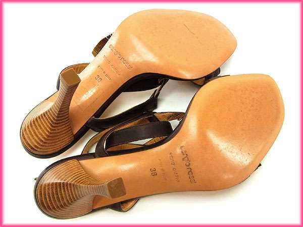 【BIGお買い物ラリー★30%OFFセール中】セルジオロッシ Sergio Rossi サンダルフリンジ＆スタッズ付き ♯36 アンクルストラップ ブラウン×ゴールド レディース 中古 セルジオロッシ Sergio Rossi サンダルフリンジ＆スタッズ付き ♯36