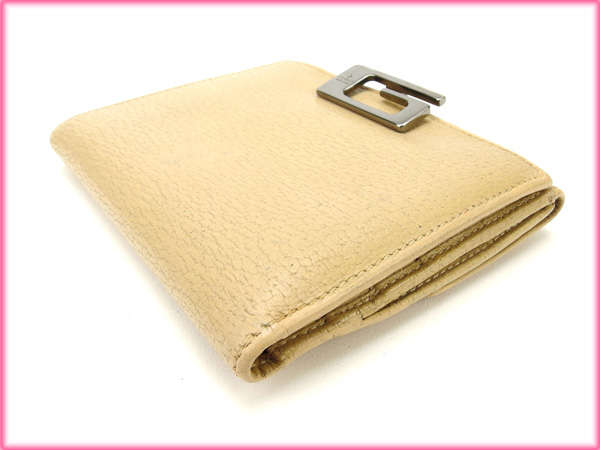 グッチ GUCCI 二つ折り財布Ｇクリップ ベージュ レディース 中古_3