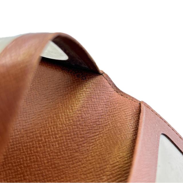 ルイヴィトン エピ カードケース ポルト2 カルト ヴェルティカル  