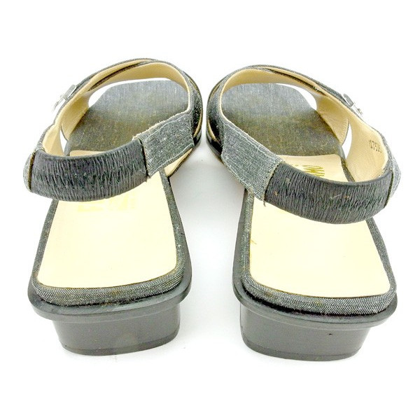 【週末セール★30％OFF】サルヴァトーレフェラガモ Salvatore Ferragamo サンダルガンチーニ金具 ♯6ハーフD クロスデザイン グレー×シルバー系 レディース 中古_2