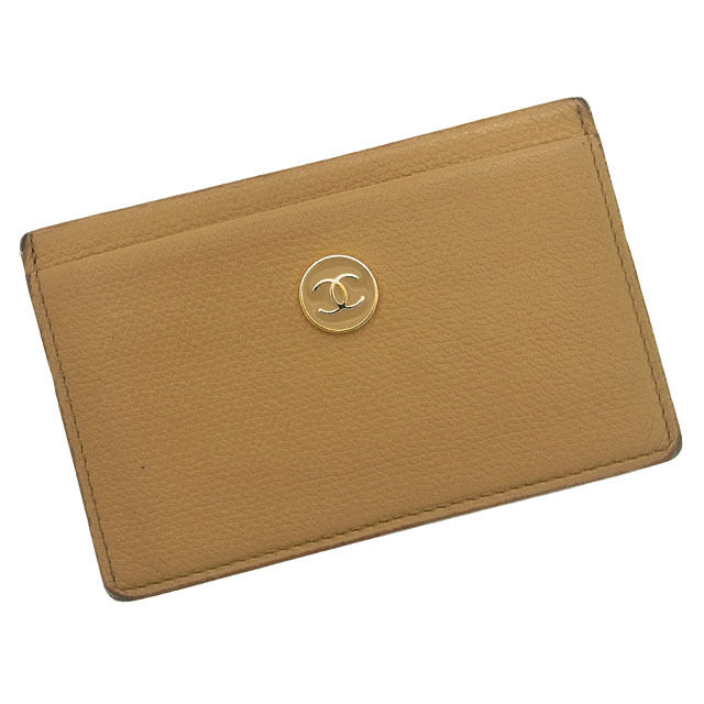 【X'masセール★30%OFF】シャネル CHANEL カードケースココボタン ベージュ×ゴールド レディース 中古