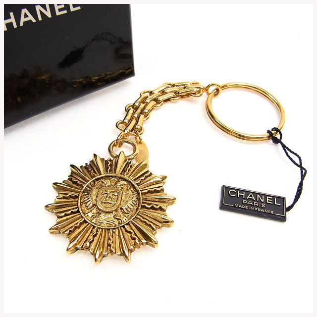 【30％OFF★週末タイムセール】シャネル CHANEL チャーム ゴールド レディース 中古