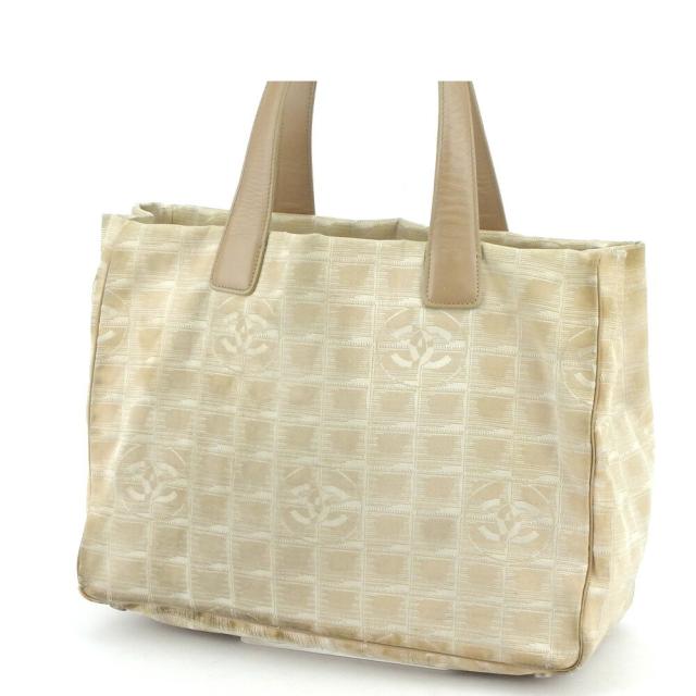 【X'masセール★30%OFF】シャネル CHANEL トートバッグニュートラベルライン トートMM ベージュ シルバー レディース 中古