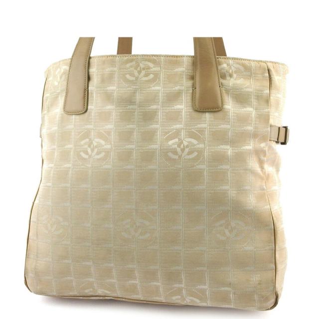 【BIGお買い物ラリー★30%OFFセール中】シャネル CHANEL トートバッグニュートラベルライン トートGM ベージュ シルバー レディース 中古