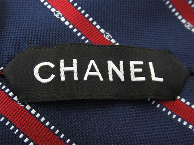 【X'masセール★30%OFF】シャネル CHANEL ネクタイレジメンタルストライプ ネイビー レッド レディース 中古 シャネル CHANEL ネクタイレジメンタルストライプ ネイビー レッド