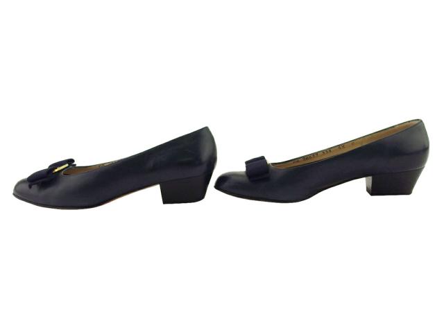 サルヴァトーレフェラガモ Salvatore Ferragamo パンプスヴァラリボン ♯5ハーフC ラウンドトゥ ネイビー ブラック ゴールド レディース 中古_5