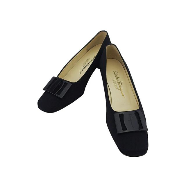 【美品】✨Ferragamo 24cm パンプス 黒銀 ヴァラリボン 7C サルバトーレフェラガモ パンプス 7 C - フェラガモ 型押しパンプス 7