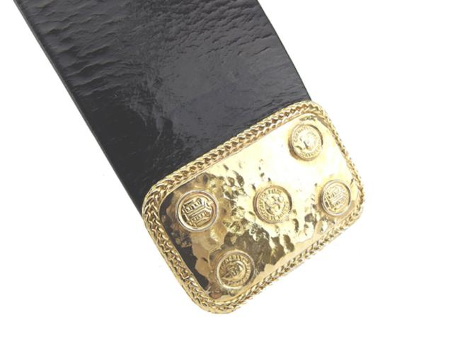 【30％OFF★土日ひと休み大売り出し】シャネル CHANEL ベルトヴィンテージクラシック 黒いこと ゴールド レディース 中古