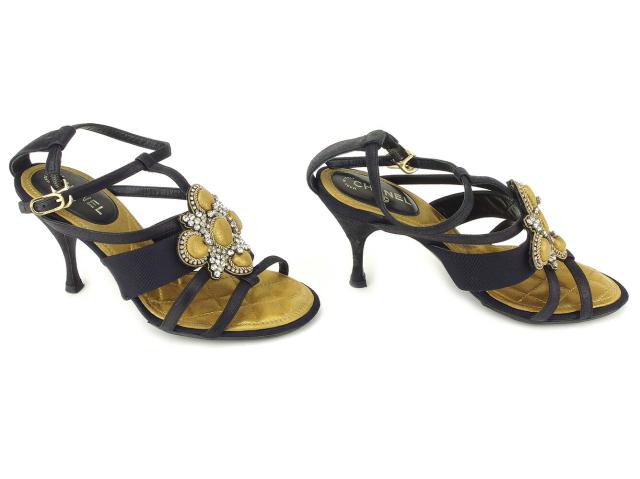 【30％OFF★週末タイムSALE】シャネル CHANEL サンダルビジュー ♯34C マトラッセ ブラック ゴールド レディース 中古