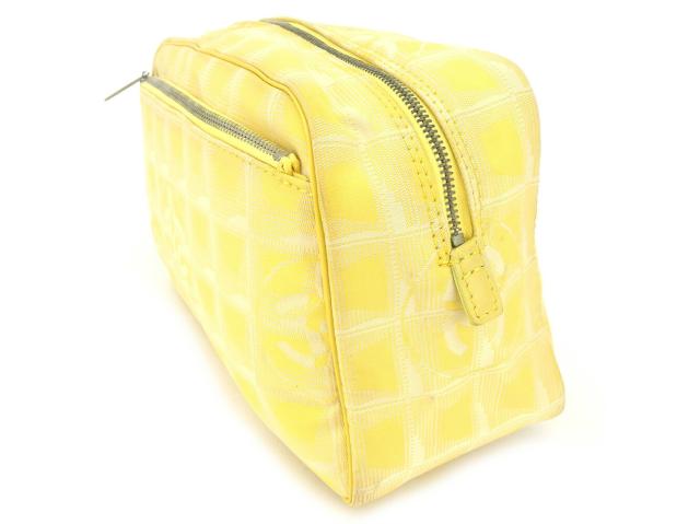 【30％OFF★土日ひと休み大売り出し】シャネル CHANEL クラッチバッグニュートラベルライン 黄色 レディース 中古