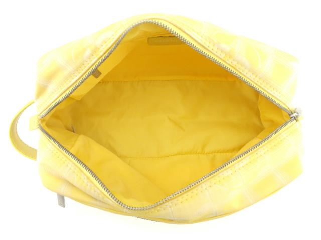 【30％OFF★土日ひと休み大売り出し】シャネル CHANEL クラッチバッグニュートラベルライン 黄色 レディース 中古