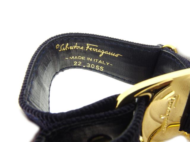 サルヴァトーレフェラガモ Salvatore Ferragamo キーホルダー