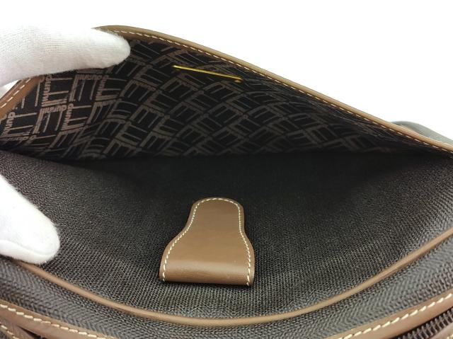 【30％OFF★土日ひと休み大売り出し】ダン吸血鬼 Dunhill クラッチバッグヘリンボーン 薄墨色 薄墨色 赤銅色 ゴールド 中古