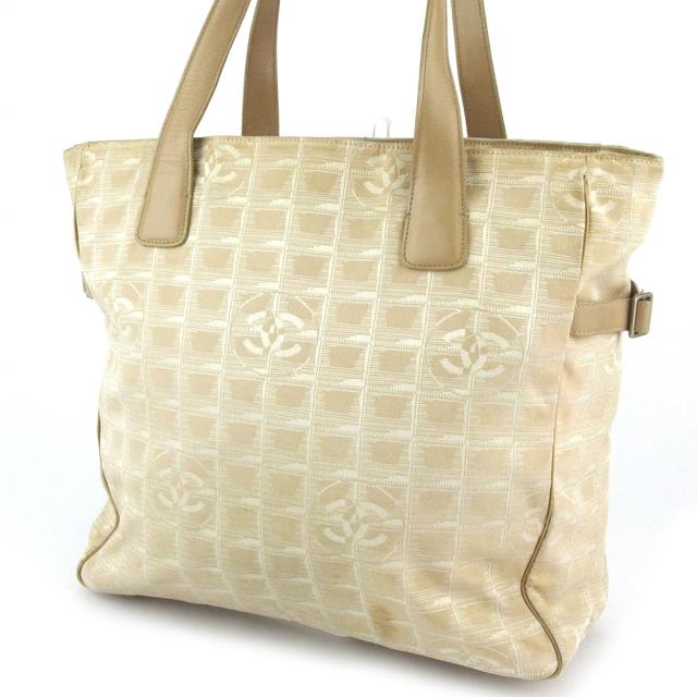【BIGお買い物ラリー★30%OFFセール中】シャネル CHANEL トートバッグニュートラベルライン トートGM ベージュ シルバー レディース 中古