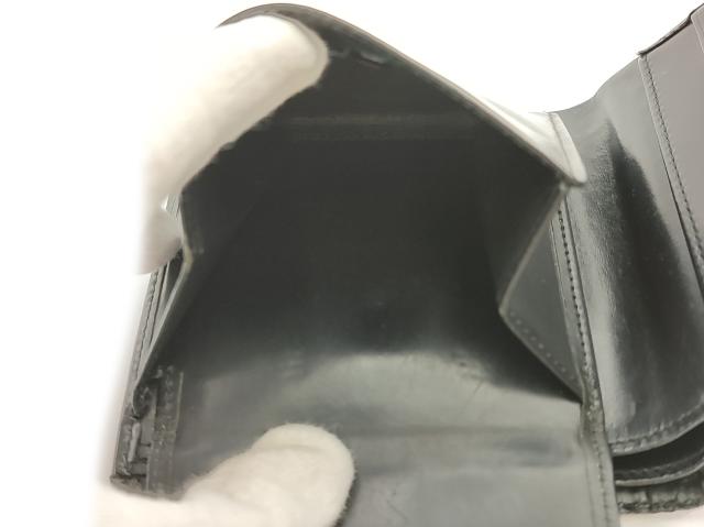 【30％OFF★土日ひと休み大売り出し】カルティエ CARTIER 二つ折り紙入れパシャ 黒いこと しろがね色 なめし革 メンズ 中古