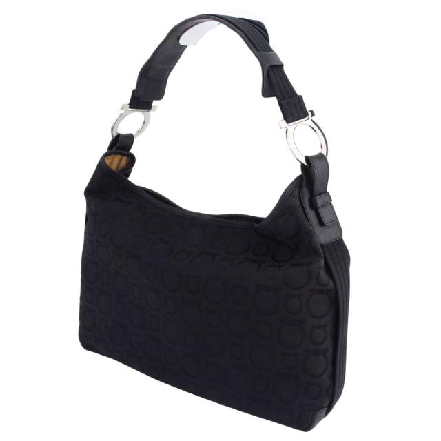 【BIGお買い物ラリー★30%OFFセール中】サルヴァトーレフェラガモ Salvatore Ferragamo ショルダーバッグガンチーニ ブラック レディース 中古