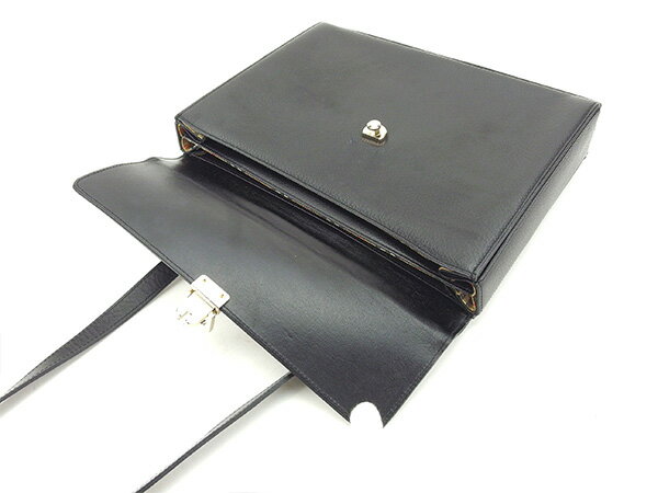 バーバリー 2WAYショルダーバッグ ハンドバッグ ロゴプレート 中古の通販は バーバリー 2WAYショルダーバッグ ハンドバッグ ロゴプレート 中古の通販は