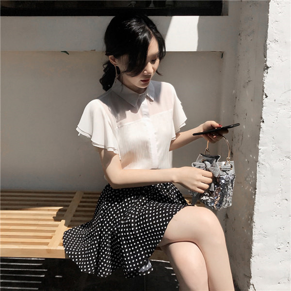 半袖Tシャツ レディース 半袖 シャツ ブラウス フレア フリル シフォン vネック チュニック トップス カジュアル 白 きれいめ 楽天市場】半袖Tシャツ レディース 半袖 シャツ ブラウス フレア