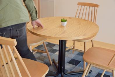 カフェ　テーブル シンプル おしゃれ サークル ダリオ END-225TBR 楽天市場】ダリオ カフェテーブル : ミノクニ商店