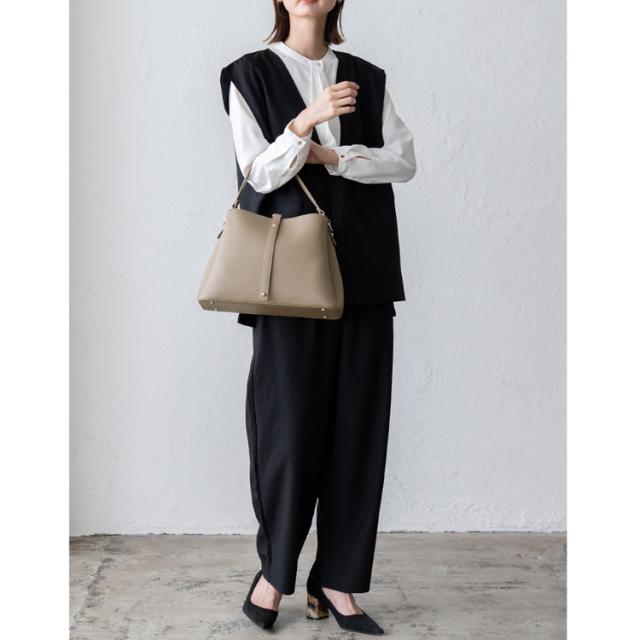 ショルダーバッグ レディース 斜めがけ 合皮 大人 軽量 小さめ セレモニーバッグ 2way ワンハンドル 自立 通勤 仕事バッグ ハンドバッグ inb-90075p新生活の通販は