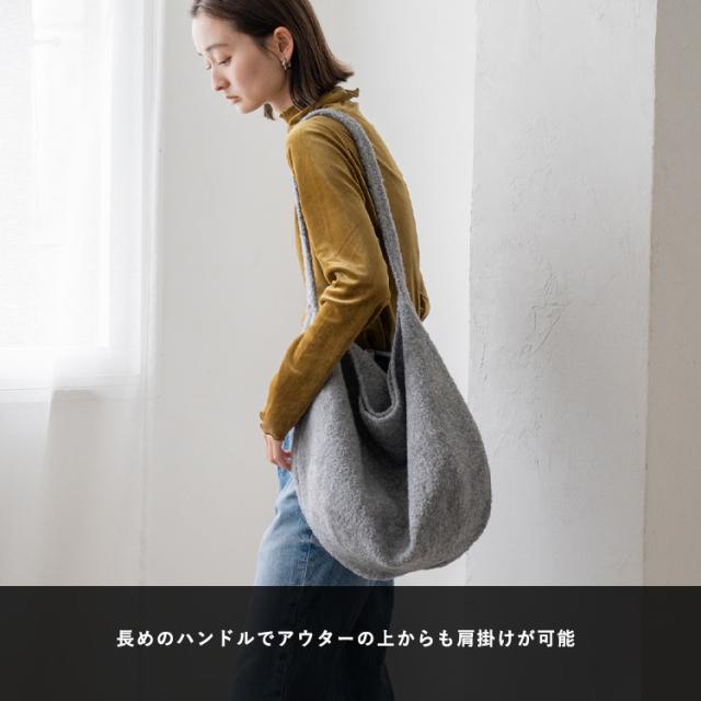 トートバッグ レディース a4 軽量 ワンショルダーバッグ 大きめ 大容量 ワンハンドル 大人 柔らかい 肩掛け トートバッグ くったり 個性的 おしゃれ シンプル ブークレ nsb-30254z 【aroco/アロコ】 秋冬 秋バッグ クリスマス プレゼントの通販は