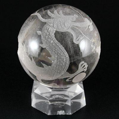 【彫刻置物】 丸玉 水晶40mm （素彫り） 五爪龍 送料無料 天然石 パワーストーン プチギフト 転勤 退職 お礼 母の日 敬老の日 ギフト