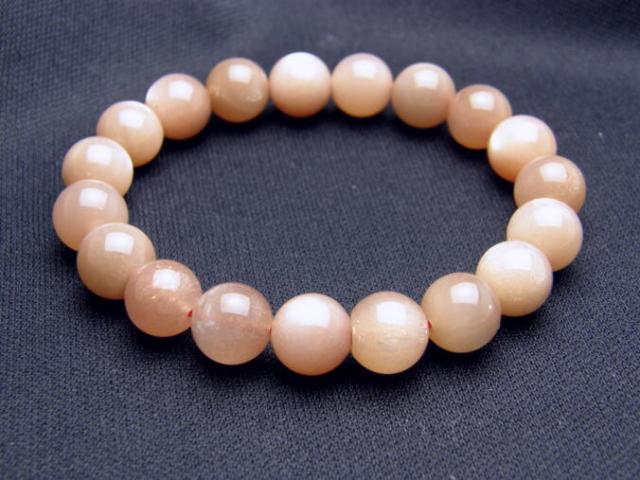 サンストーンブレスレット 10mm玉 天然石 パワーストーンの通販は 8,052円