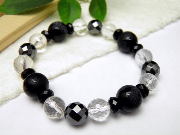 天然石 四神獣ブレスレット オニキス12mm ヘマタイト64面カット 水晶128面パワーストーン 四神相応数珠ブレスレット バラ売り メンズ レディース 四神獣パワーストーンの通販は 8,052円